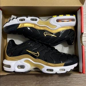 Air max plus